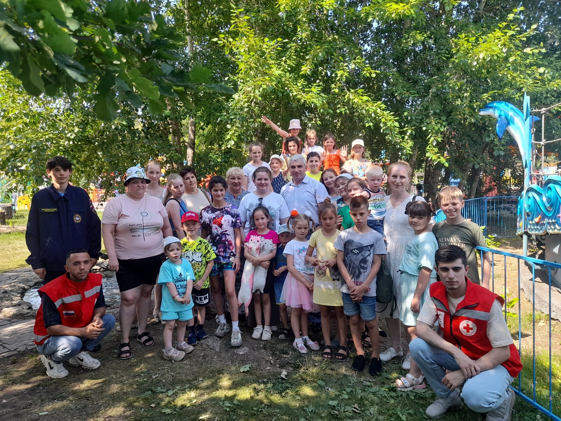 Лето продолжается! :: Новости :: Государственное автономное учреждение  социального обслуживания Свердловской области «Комплексный центр  социального обслуживания населения Тагилстроевского района города Нижний  Тагил»